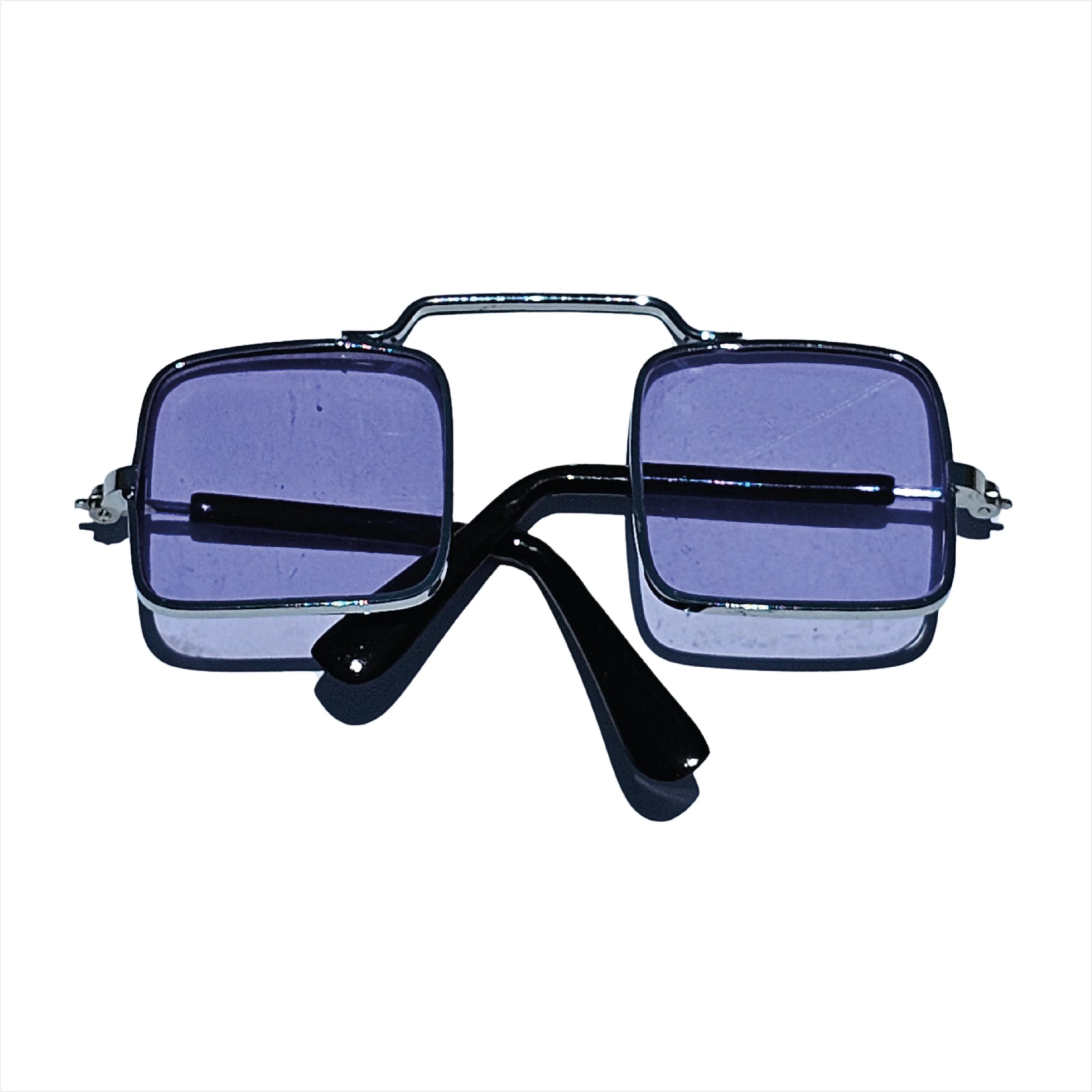 Lentes para toda ocasión, cuadrados color morado.