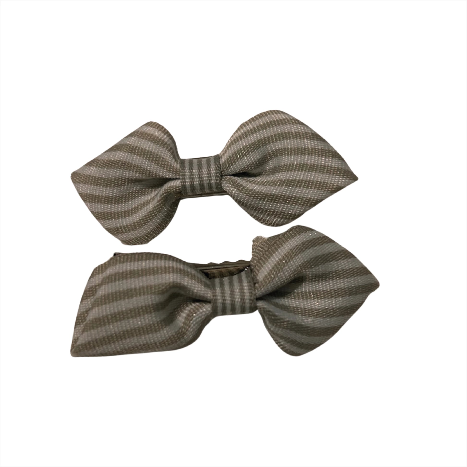 Moños Elegantes para Mascotas. Estilo y Encanto verde con rayas.
